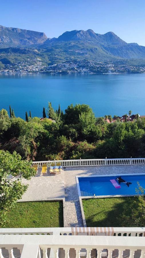 Mountain Bay Views Apartments Нивице Екстериор снимка