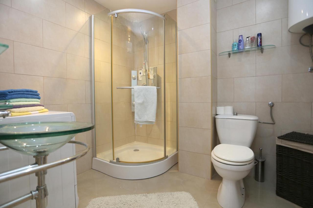 Mountain Bay Views Apartments Нивице Екстериор снимка