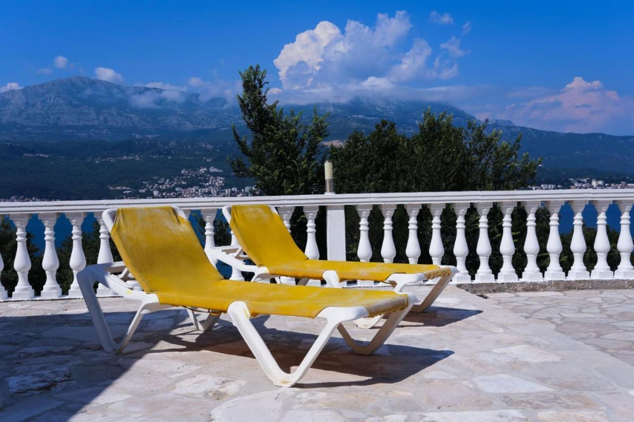 Mountain Bay Views Apartments Нивице Екстериор снимка