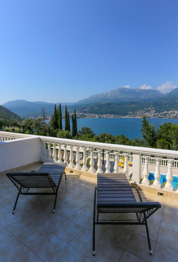 Mountain Bay Views Apartments Нивице Екстериор снимка